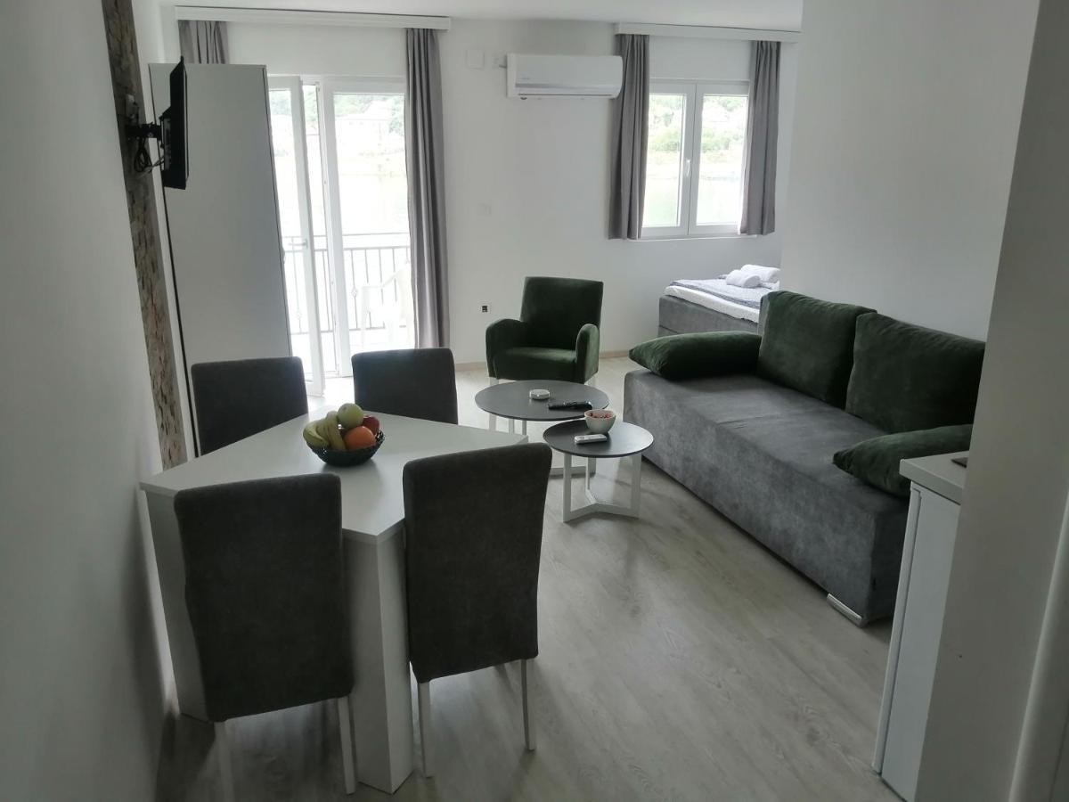 Leolaz Apartment